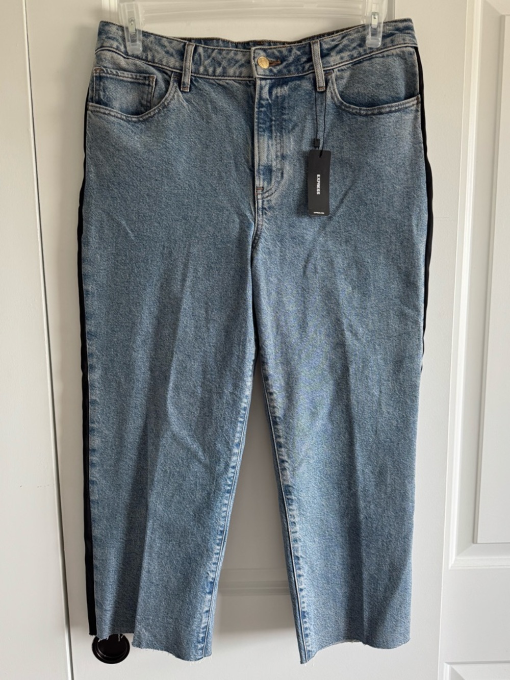 Express Blue Straight-Leg Jeans with Black Side Stripe relaxed ankle sz 12 Short